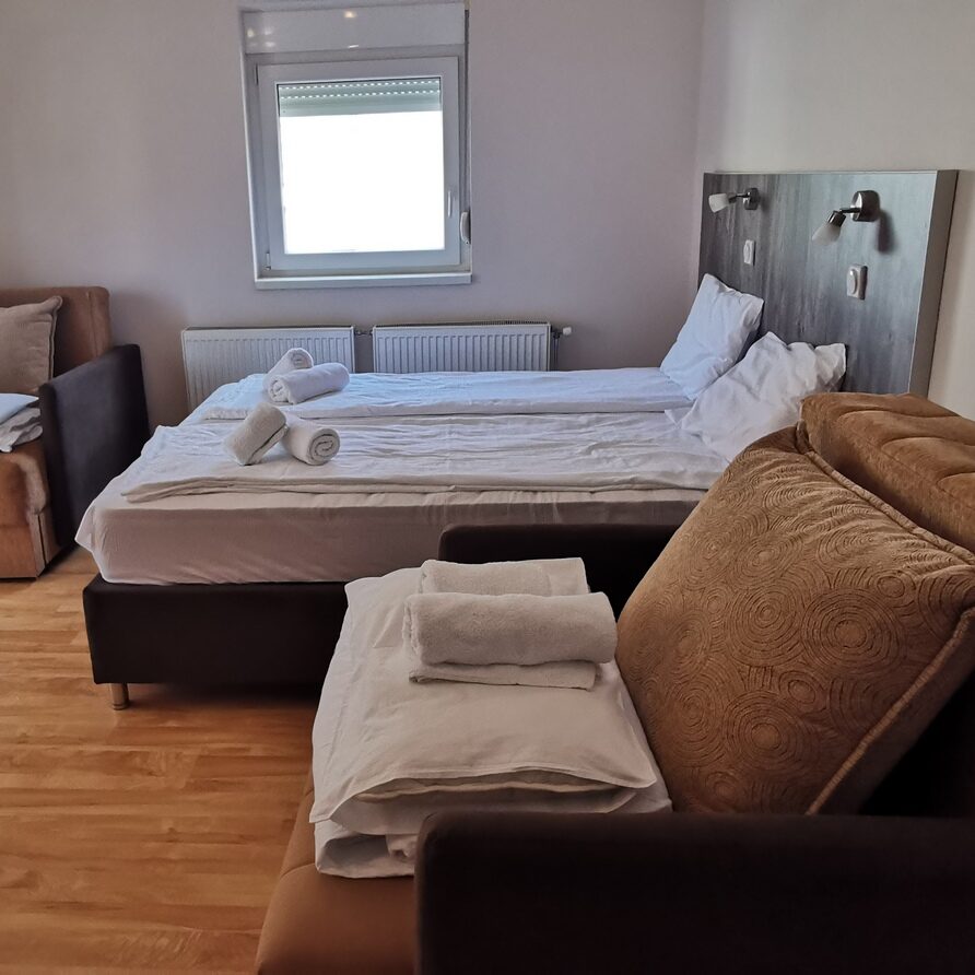 Studio za četiri osobe u vili Milsa Lux